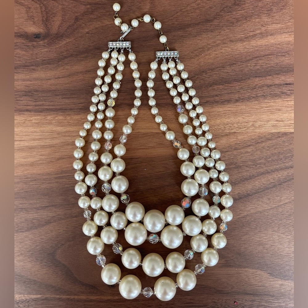 Vintage faux pearl and aurora borealis necklace